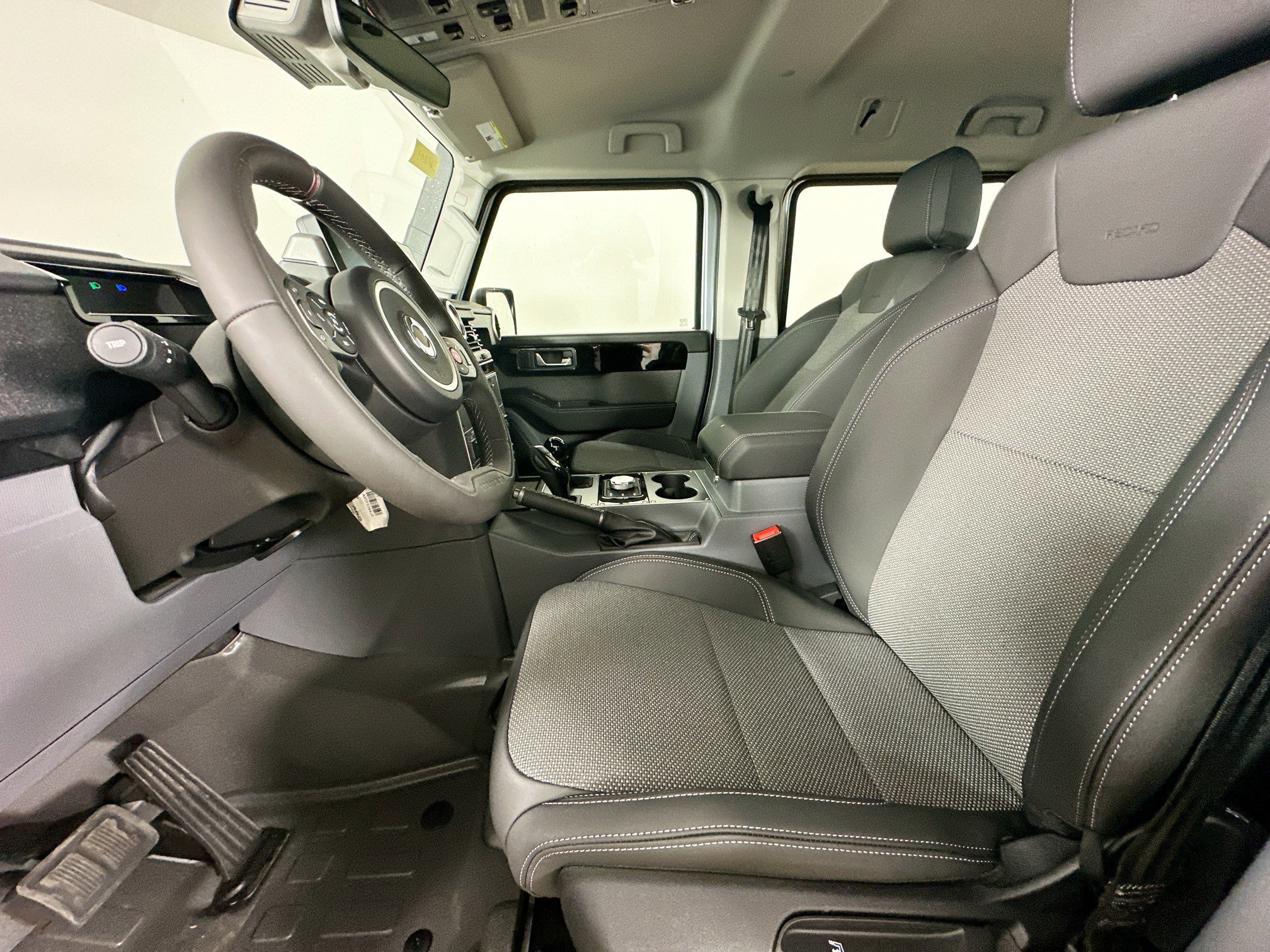 New 2026 INEOS Grenadier Station Wagon AWD/4WD image 33