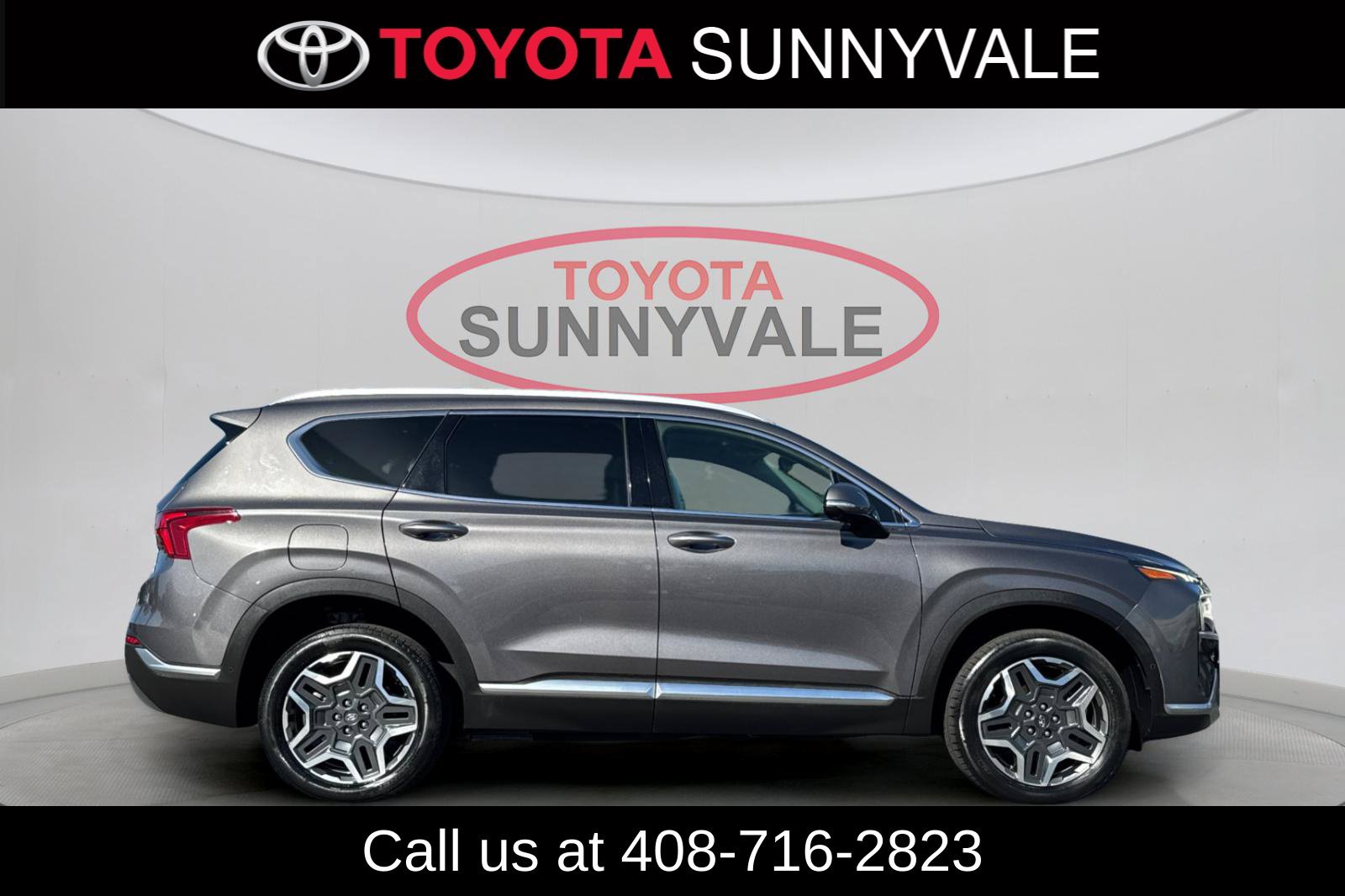 Used 2023 Hyundai Santa Fe Limited AWD/4WD image 9