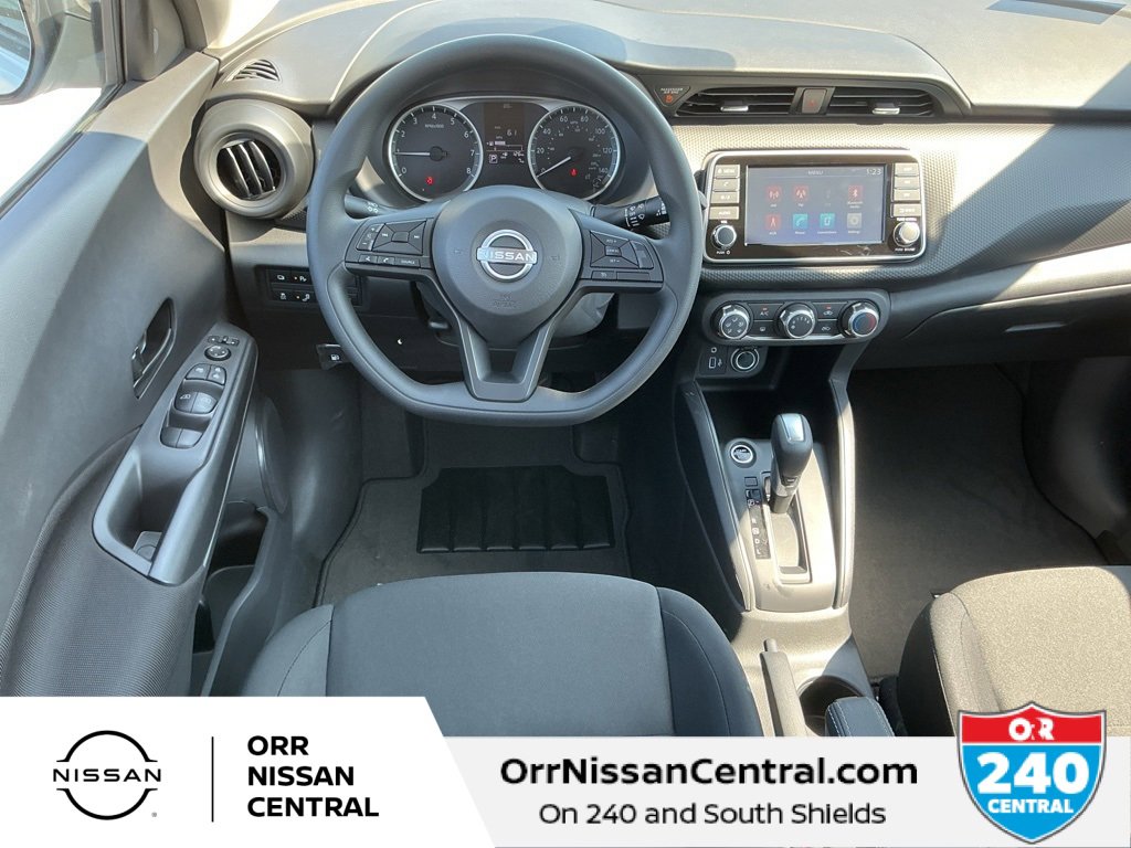 New 2025 Nissan Kicks Play S image 14