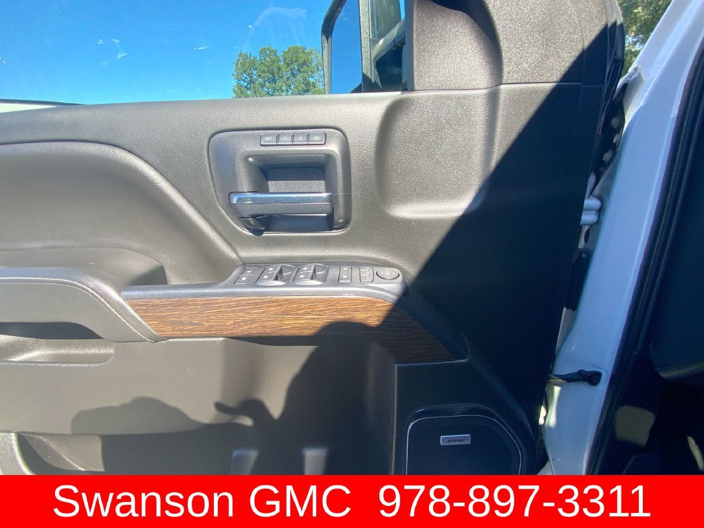 Certified 2019 GMC Sierra 2500 Denali w/ Duramax Plus Package AWD/4WD image 22
