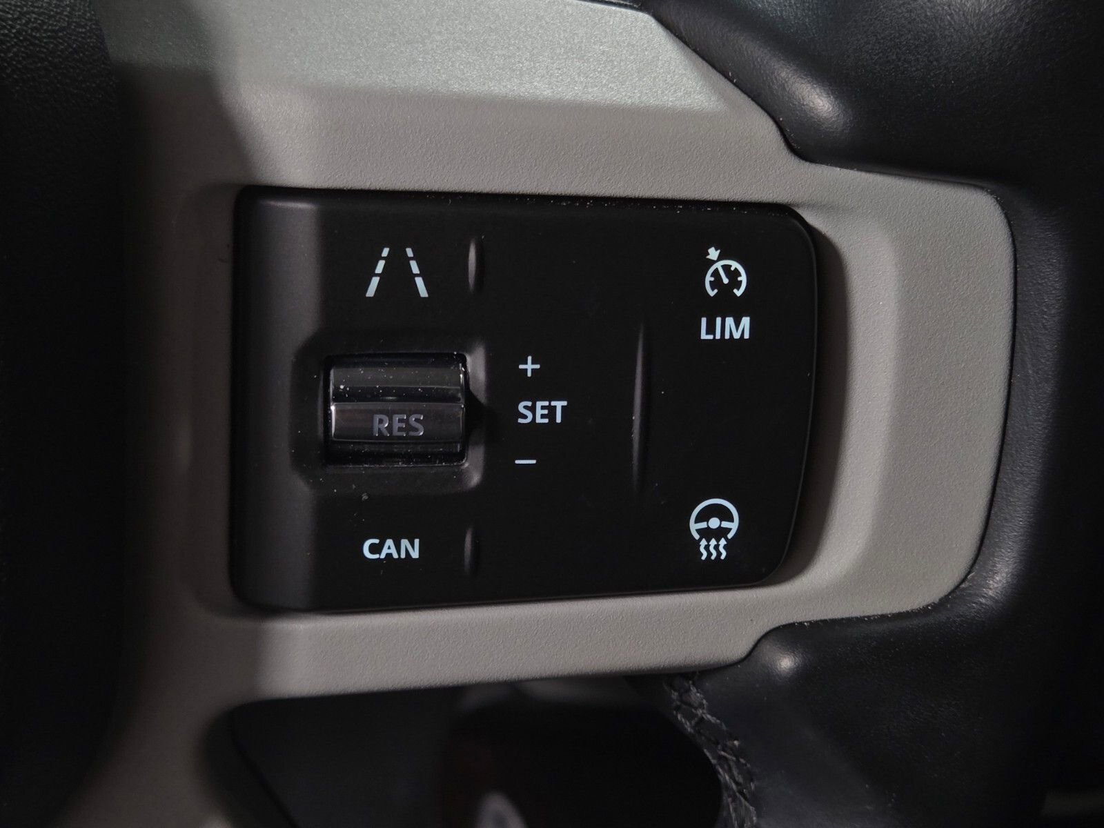 Used 2022 Land Rover Defender 110 S AWD/4WD image 26