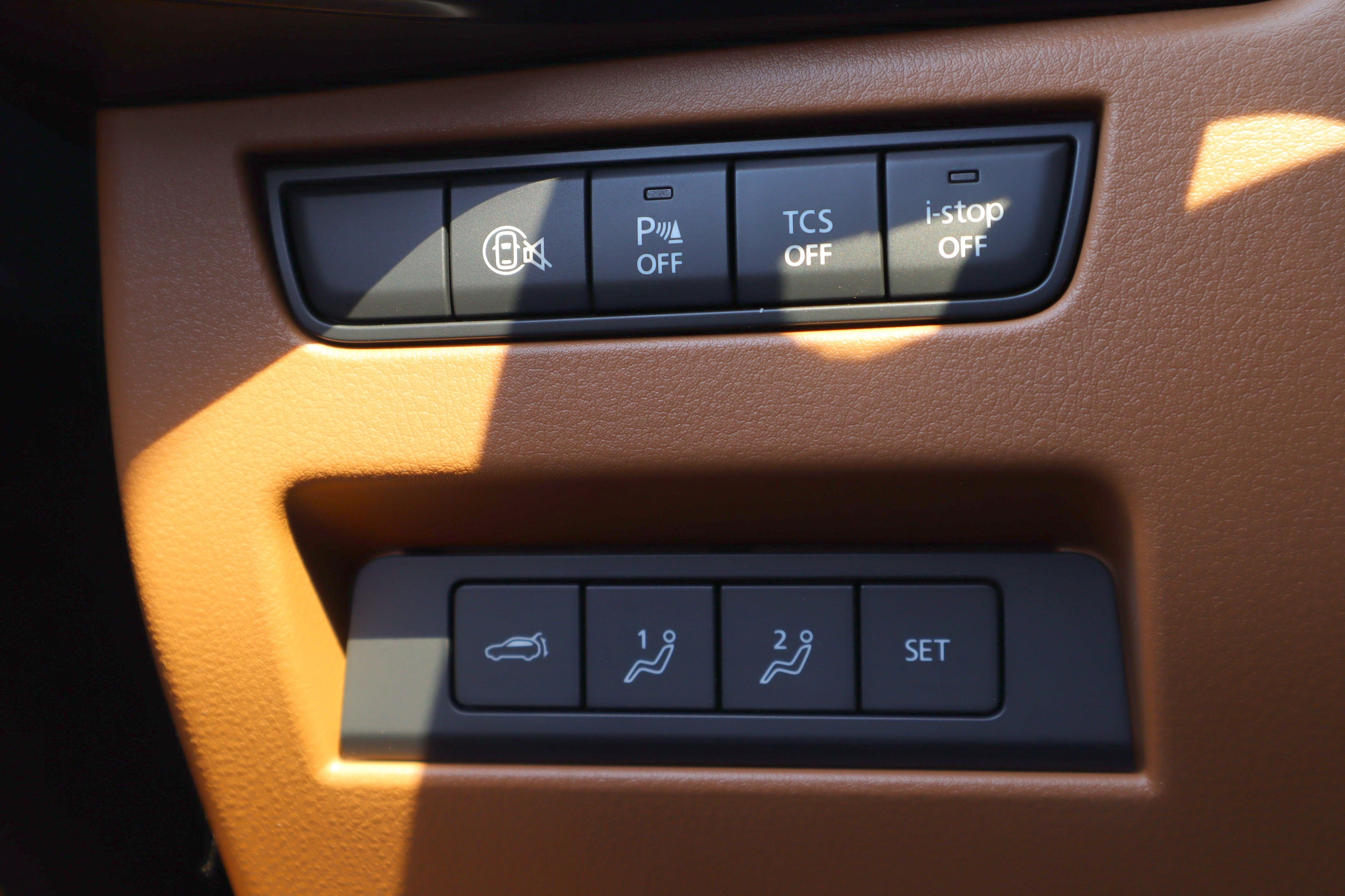 Certified 2025 MAZDA CX-70 3.3 Turbo S w/ Premium Plus image 23