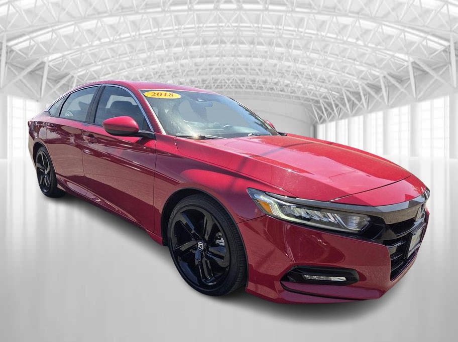 Used 2018 Honda Accord Sport image 2