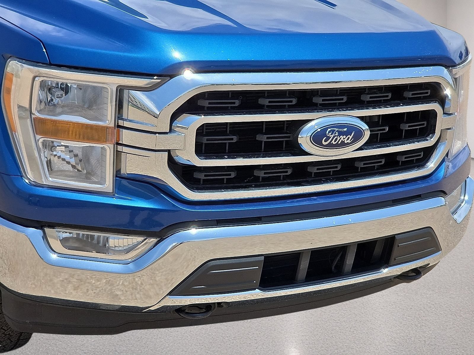 Used 2022 Ford F150 XLT w/ XTR Package AWD/4WD image 10