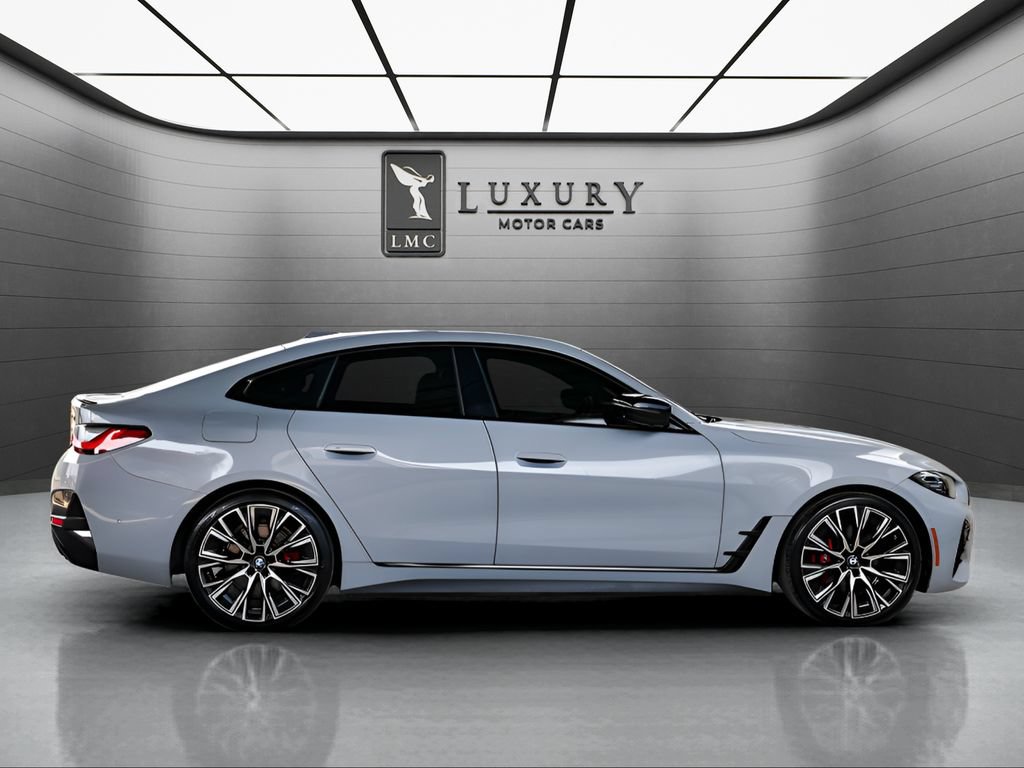 Used 2023 BMW 430i Gran Coupe xDrive w/ M Sport Package AWD/4WD image 9
