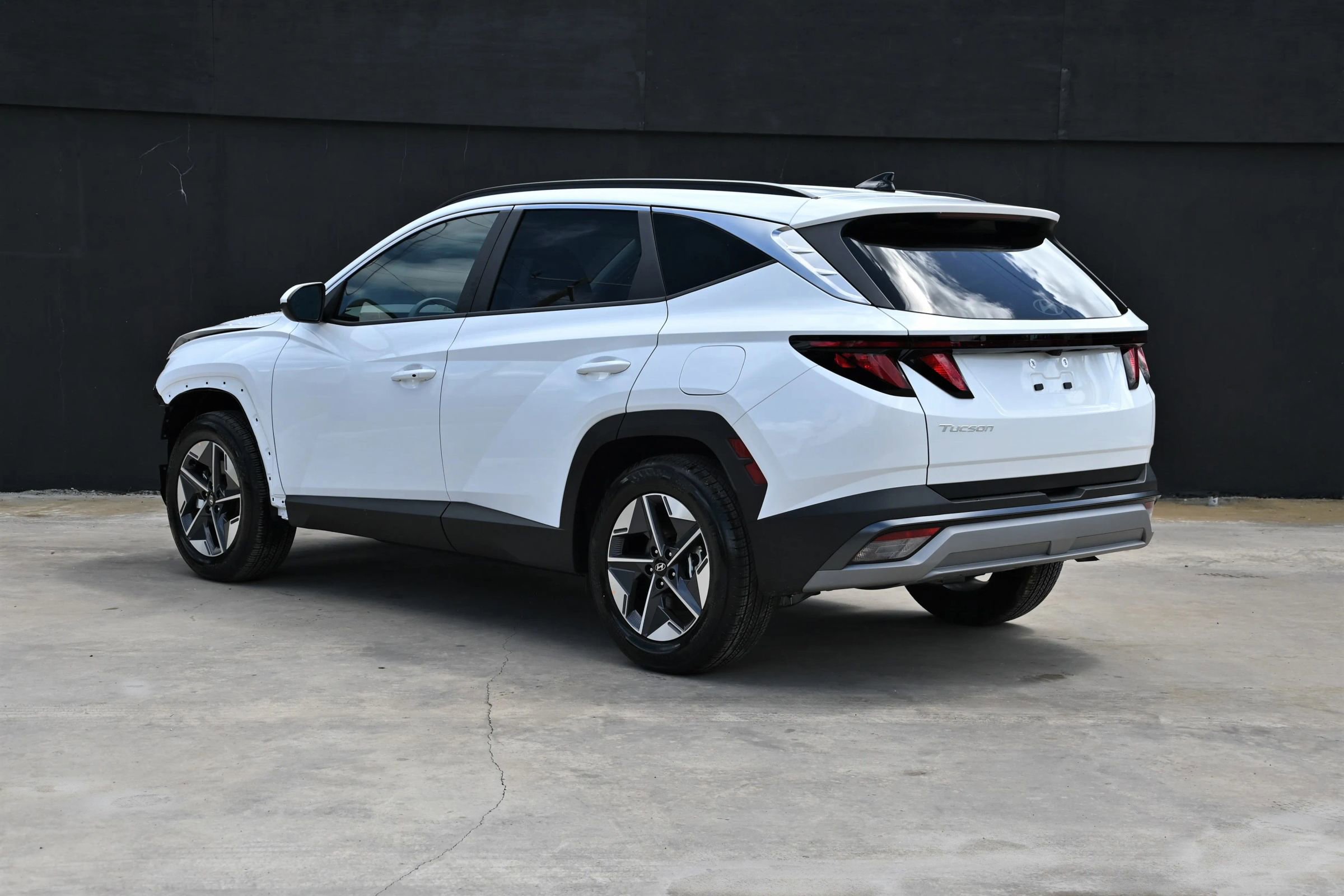 Used 2026 Hyundai Tucson SEL FWD image 3