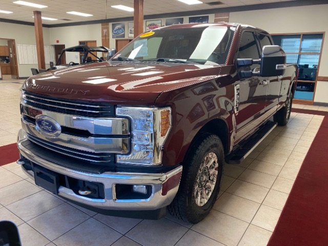 Used 2017 Ford F250 Lariat w/ Chrome Package RWD image 1
