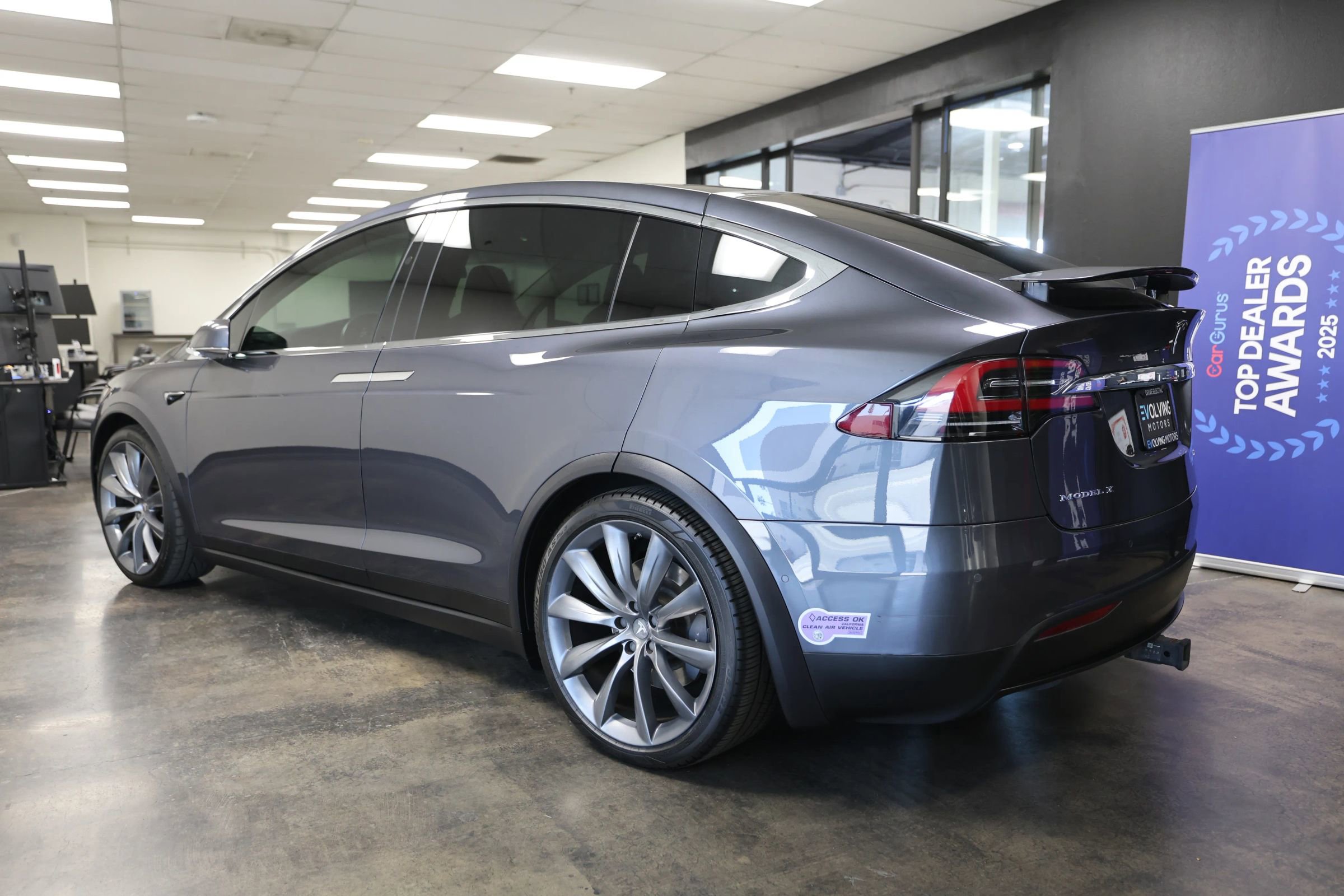 Used 2018 Tesla Model X 100D image 9