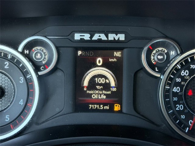 Used 2024 RAM 3500 Big Horn w/ Sport Appearance Package image 13