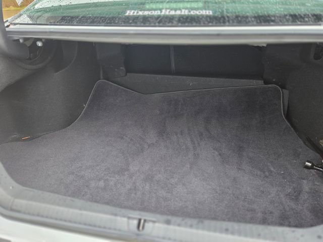 Used 2021 Toyota Avalon XLE image 5