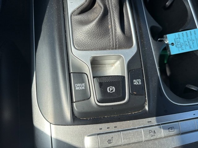 Used 2024 Kia Carnival LX image 26