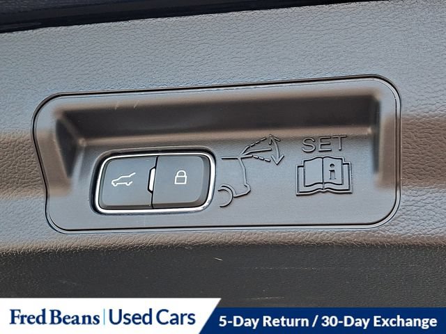 Used 2025 Ford Explorer ST AWD/4WD image 39