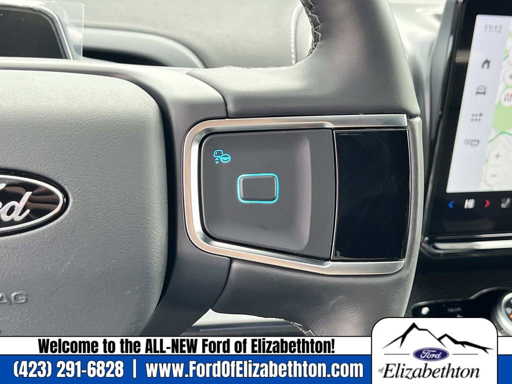 New 2026 Ford Expedition Max Platinum image 28