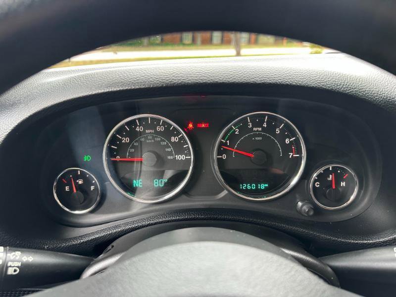 Used 2014 Jeep Wrangler Unlimited Sport AWD/4WD image 24