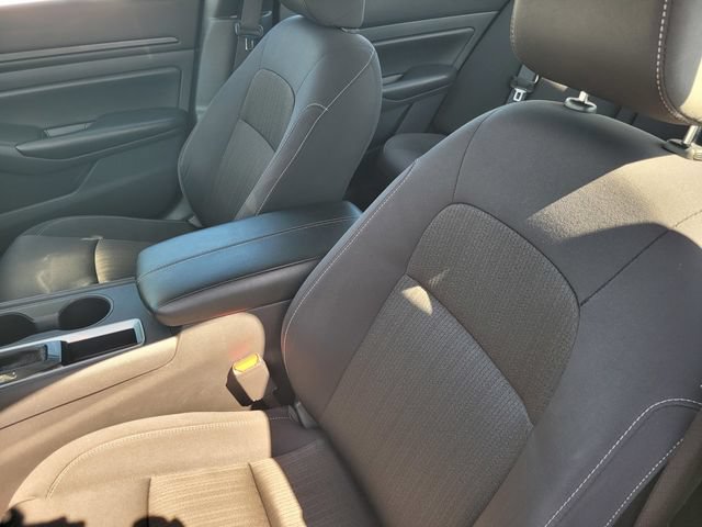 Certified 2024 Nissan Altima 2.5 S FWD image 13