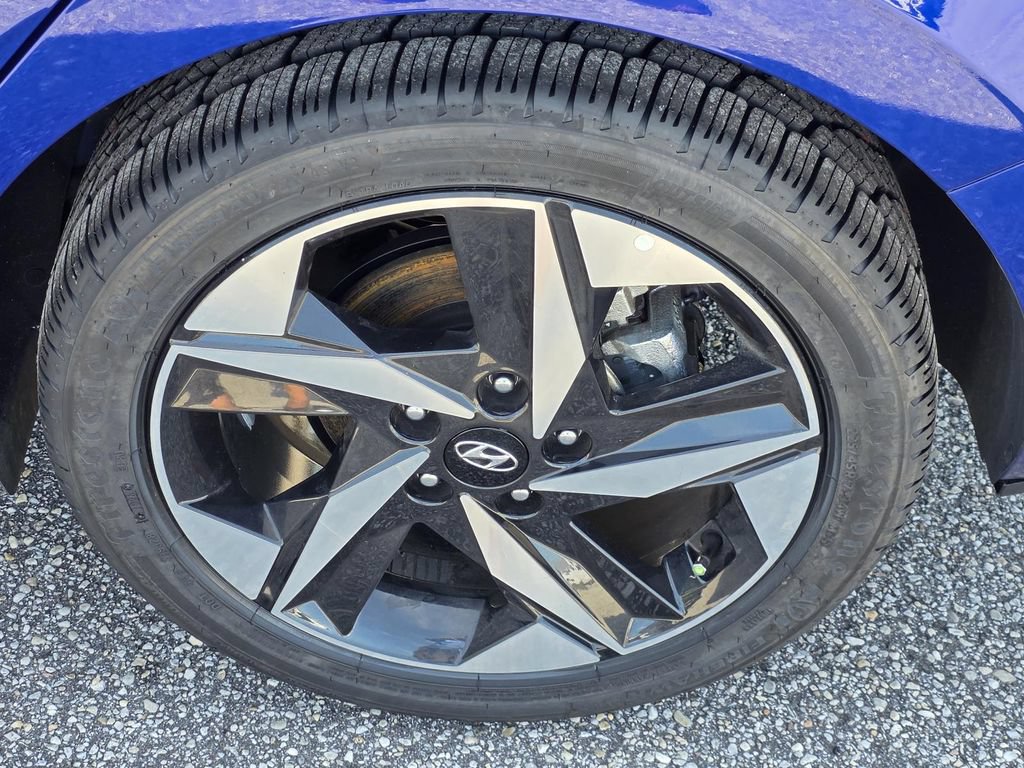 Used 2023 Hyundai Elantra SEL w/ Convenience Package FWD image 29