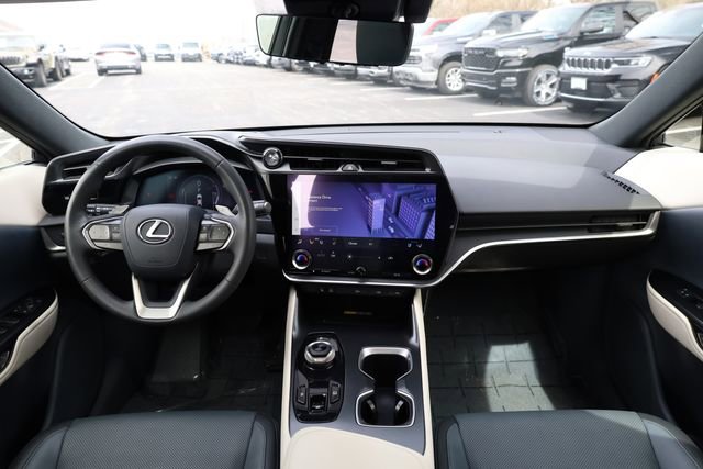 Used 2023 Lexus RZ 450e Premium w/ Technology Package image 13