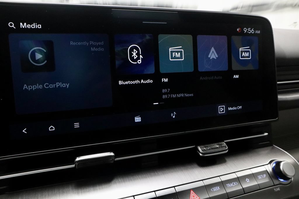 Certified 2025 Hyundai Kona SEL FWD image 3