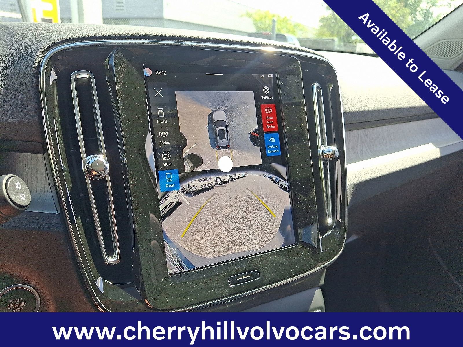 Certified 2026 Volvo XC40 B5 Plus w/ Protection Package Premier image 19