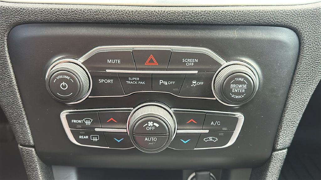 Used 2022 Dodge Charger R/T RWD image 25