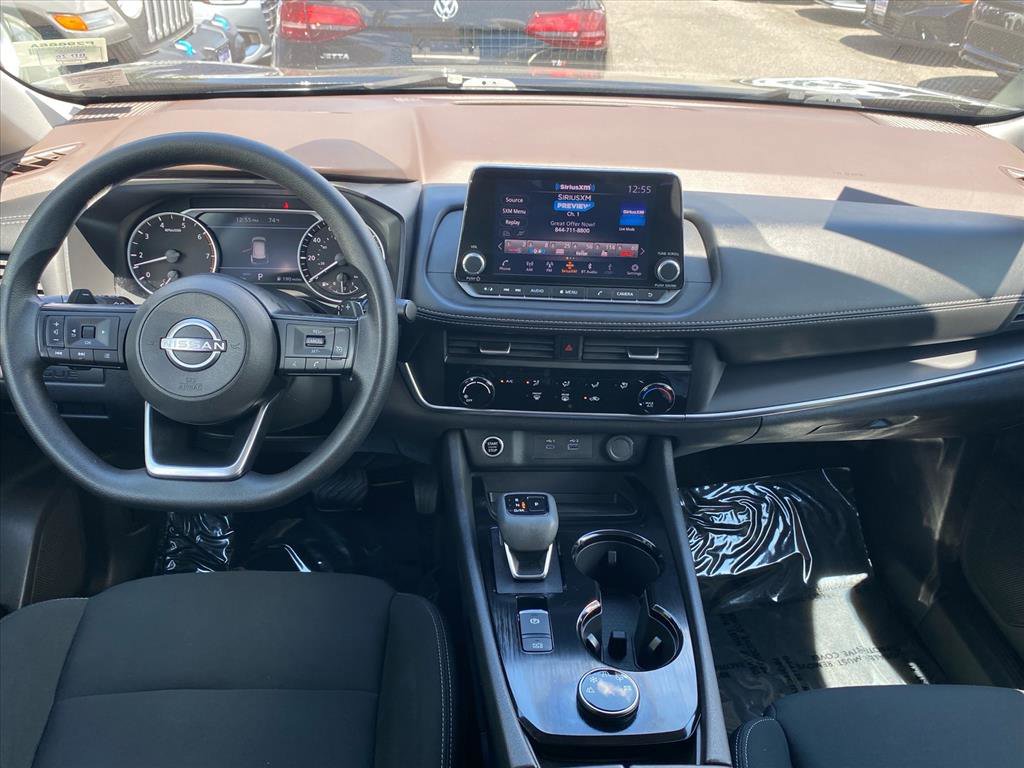 Used 2023 Nissan Rogue S AWD/4WD image 12