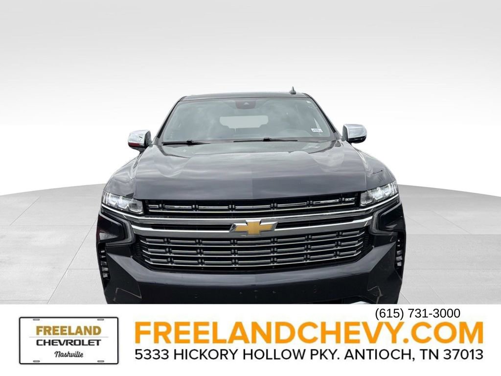 Used 2023 Chevrolet Suburban Premier image 9