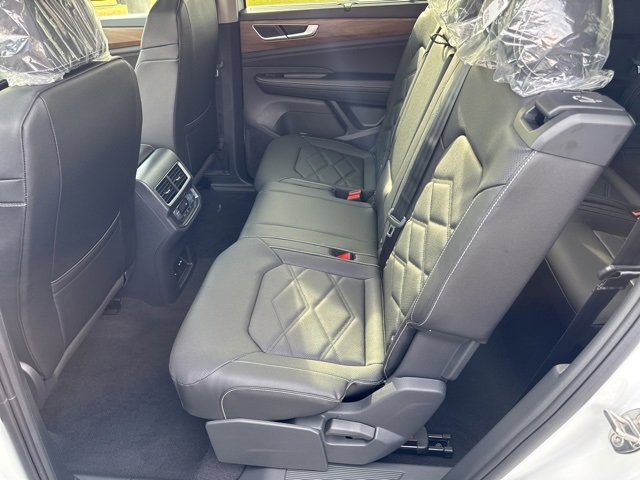 New 2026 Volkswagen Atlas SE image 6