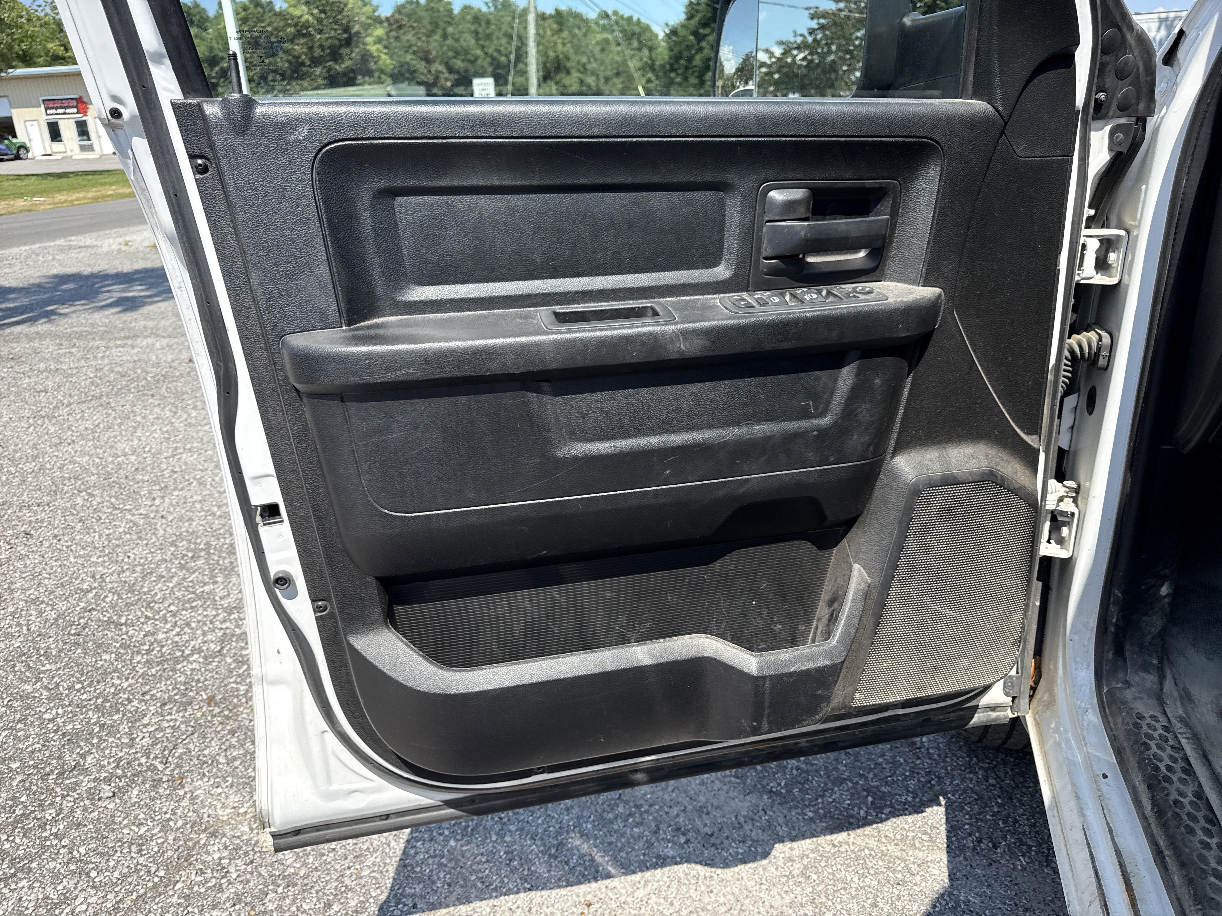 Used 2020 RAM 1500 Tradesman w/ Trailer Tow Group image 28