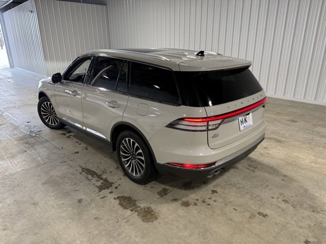Used 2023 Lincoln Aviator Reserve image 43