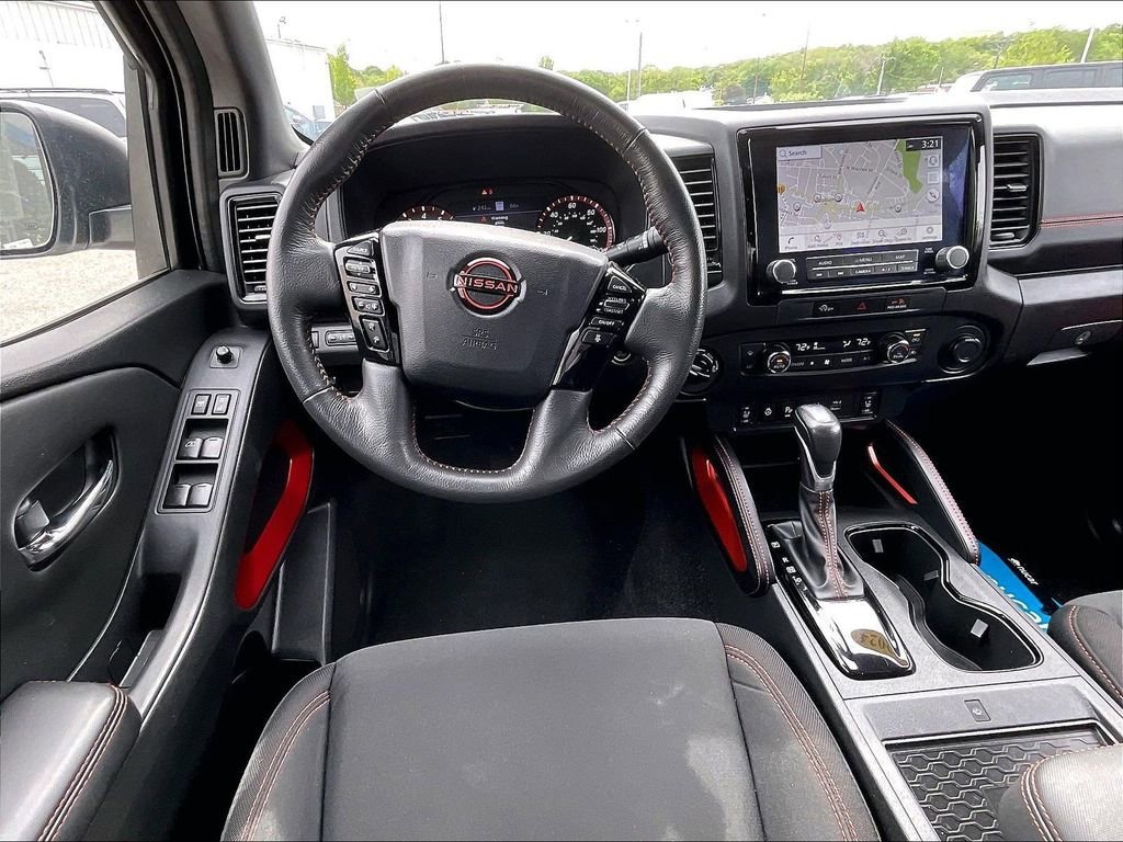 Used 2024 Nissan Frontier PRO-4X w/ Pro Convenience Package AWD/4WD image 17