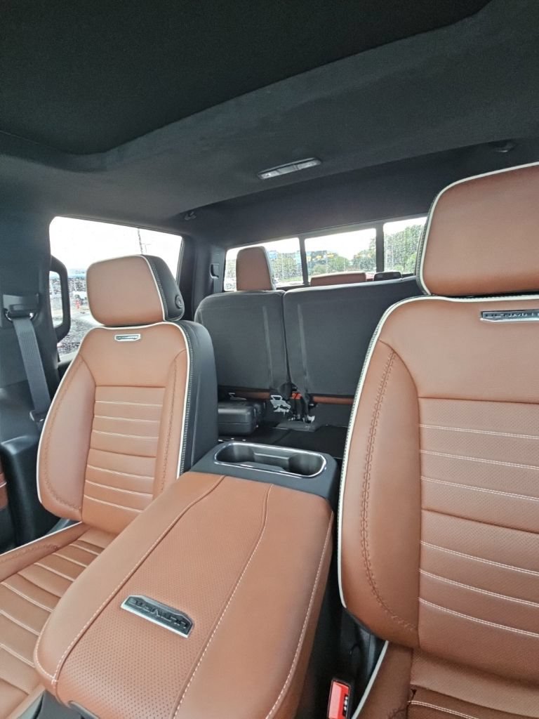 Used 2026 GMC Sierra 3500 Denali Ultimate AWD/4WD image 18