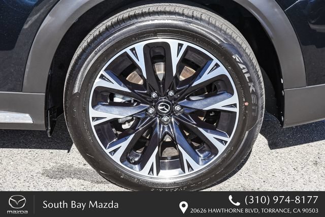 Certified 2024 MAZDA CX-90 Plug-In Hybrid w/ Premium Plus AWD/4WD image 10