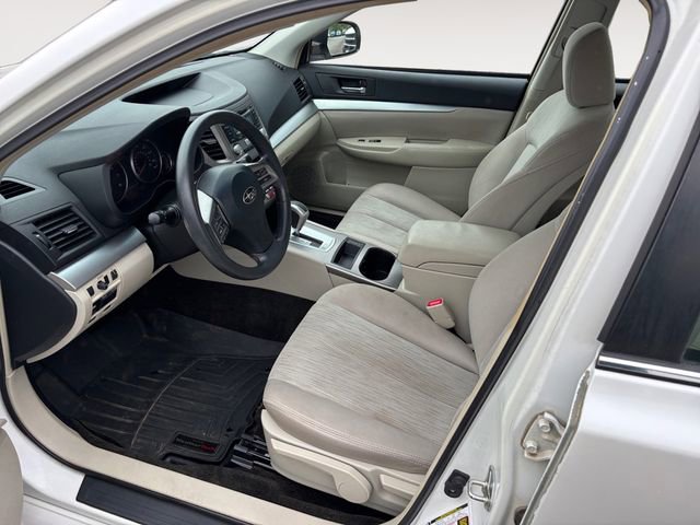 Used 2014 Subaru Legacy 2.5i AWD/4WD image 9