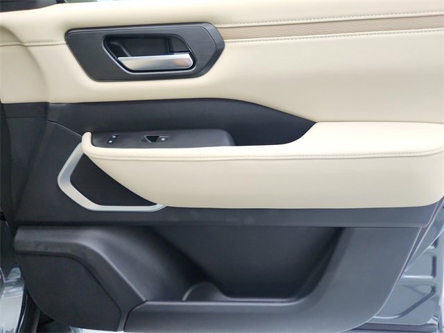 New 2026 Nissan Armada Platinum Reserve image 41