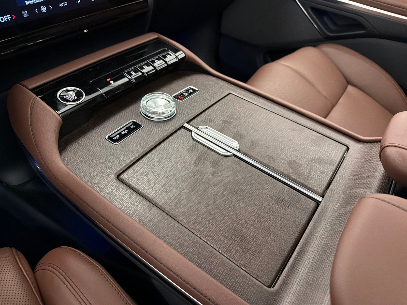 New 2027 Lincoln Navigator Reserve AWD/4WD image 36