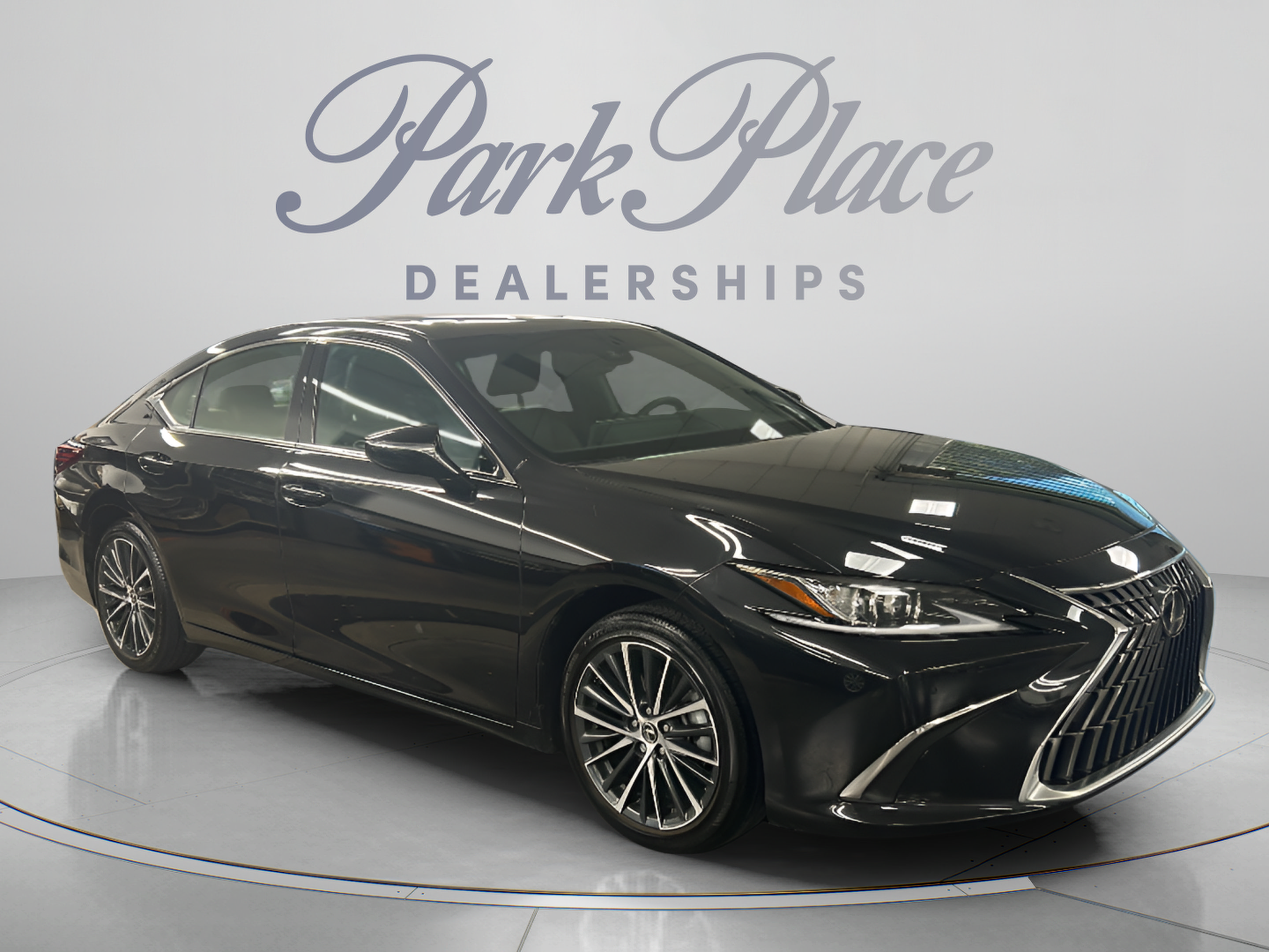 Used 2023 Lexus ES 350 w/ Premium Package FWD image 7