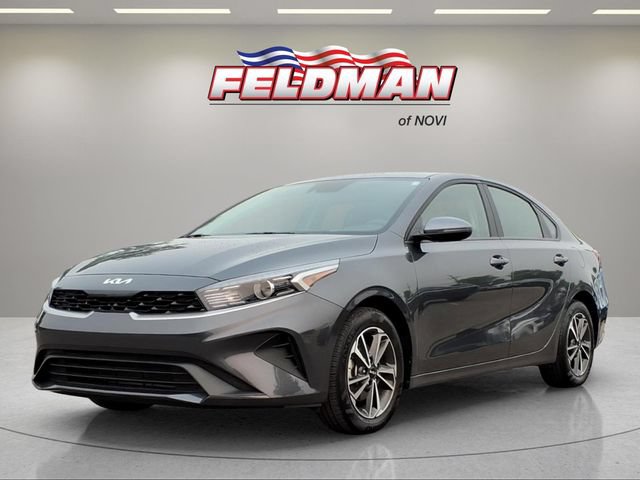 Used 2023 Kia Forte LXS w/ LXS Technology Package FWD image 1