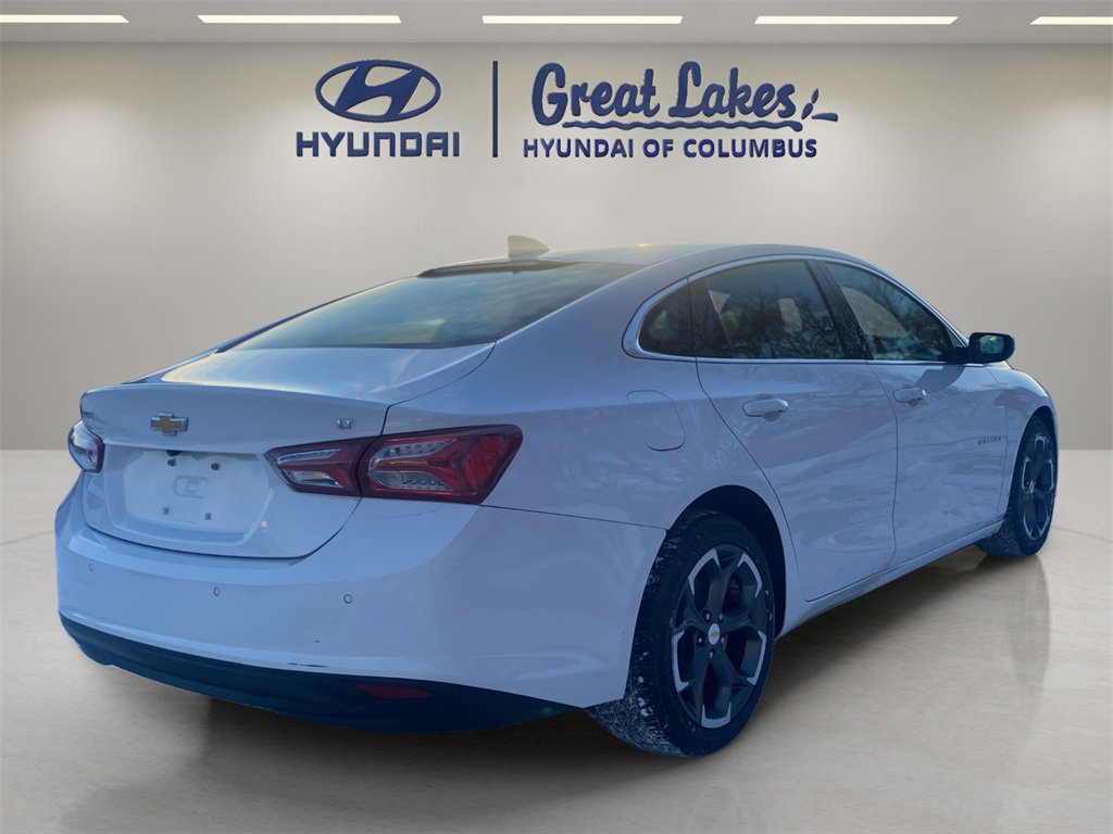 Used 2022 Chevrolet Malibu LT w/ Leather Package image 4