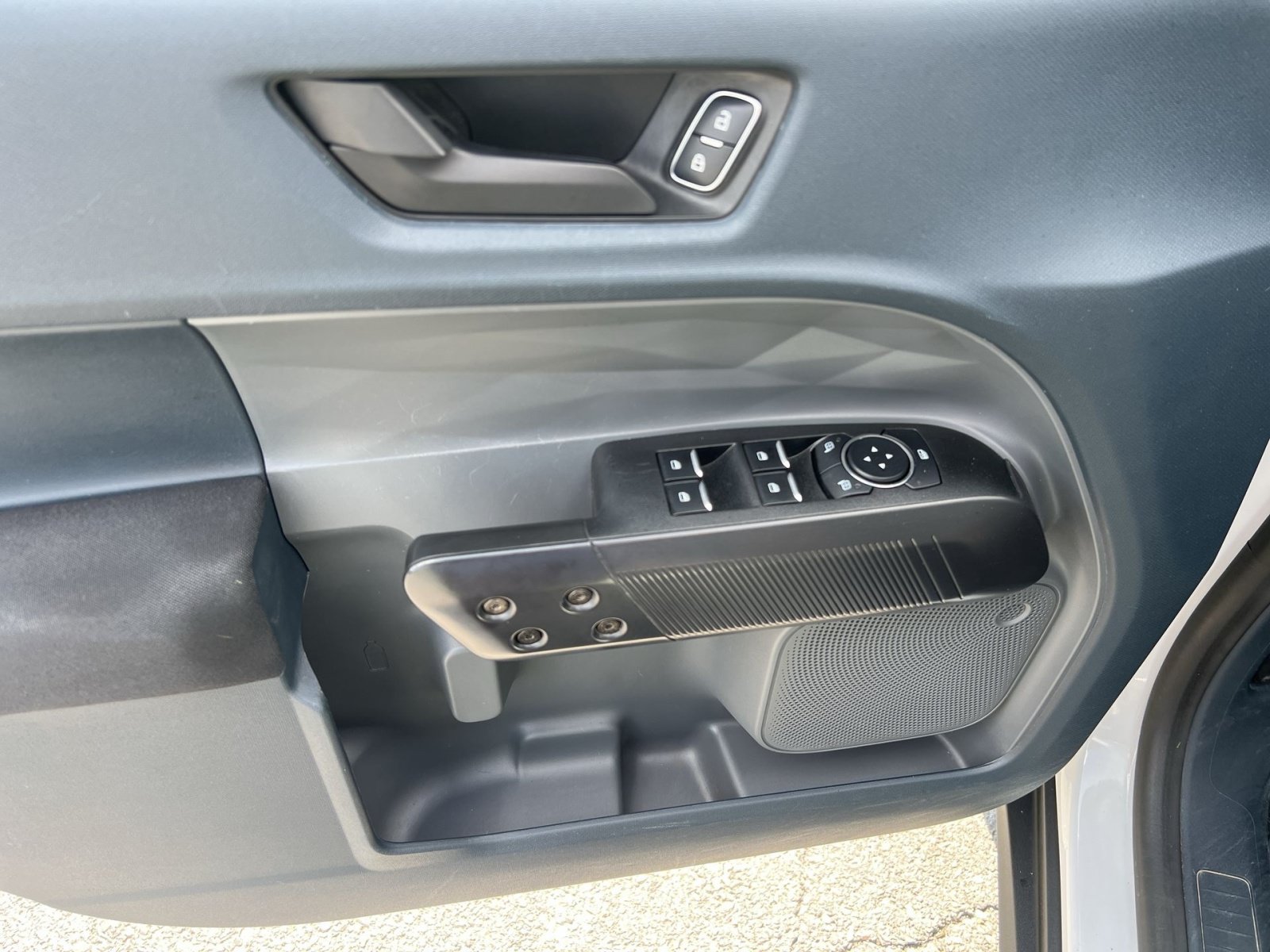 Used 2024 Ford Maverick XL FWD image 14