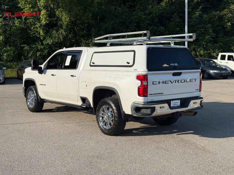 Used 2024 Chevrolet Silverado 2500 LTZ w/ LTZ Premium Package AWD/4WD image 3