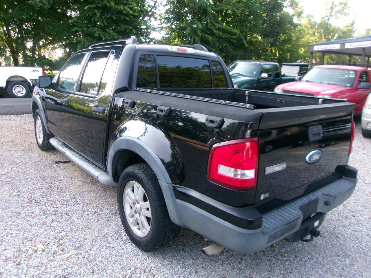Used 2007 Ford Explorer Sport Trac XLT RWD image 10