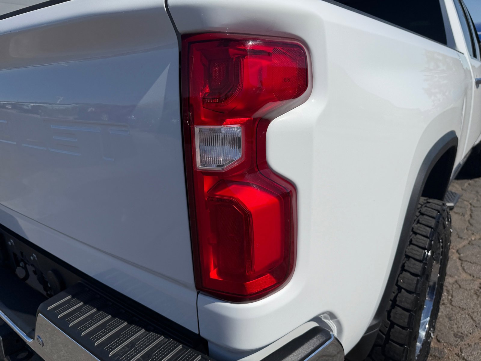 Used 2022 Chevrolet Silverado 2500 LTZ AWD/4WD image 29