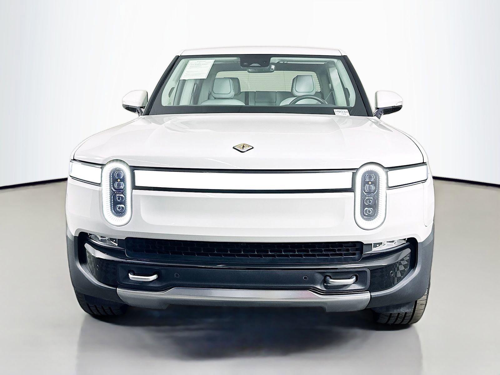 Used 2022 Rivian R1T Adventure AWD/4WD image 2