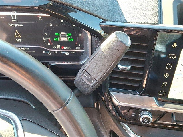 Certified 2025 GMC Sierra 1500 SLT image 14