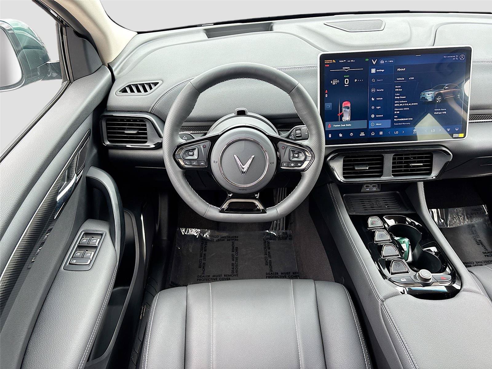 New 2025 VinFast VF 8 Eco AWD/4WD image 21