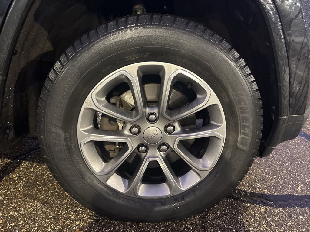 Used 2016 Jeep Grand Cherokee Limited image 9