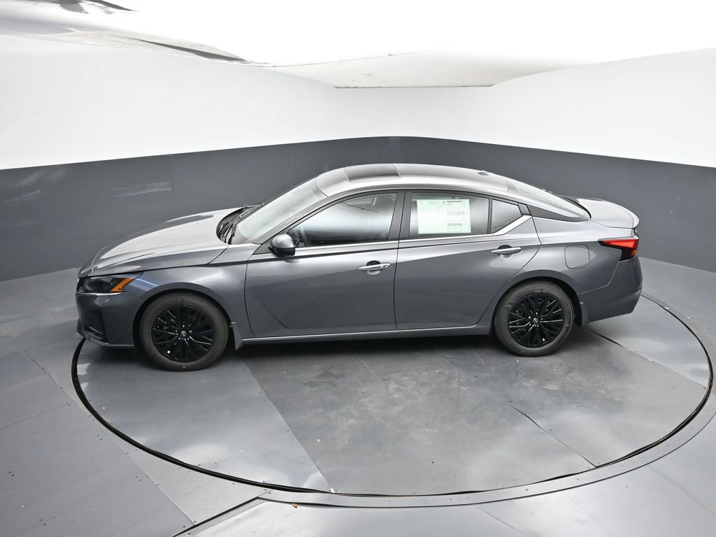New 2025 Nissan Altima 2.5 SV w/ SV Special Edition Package image 39