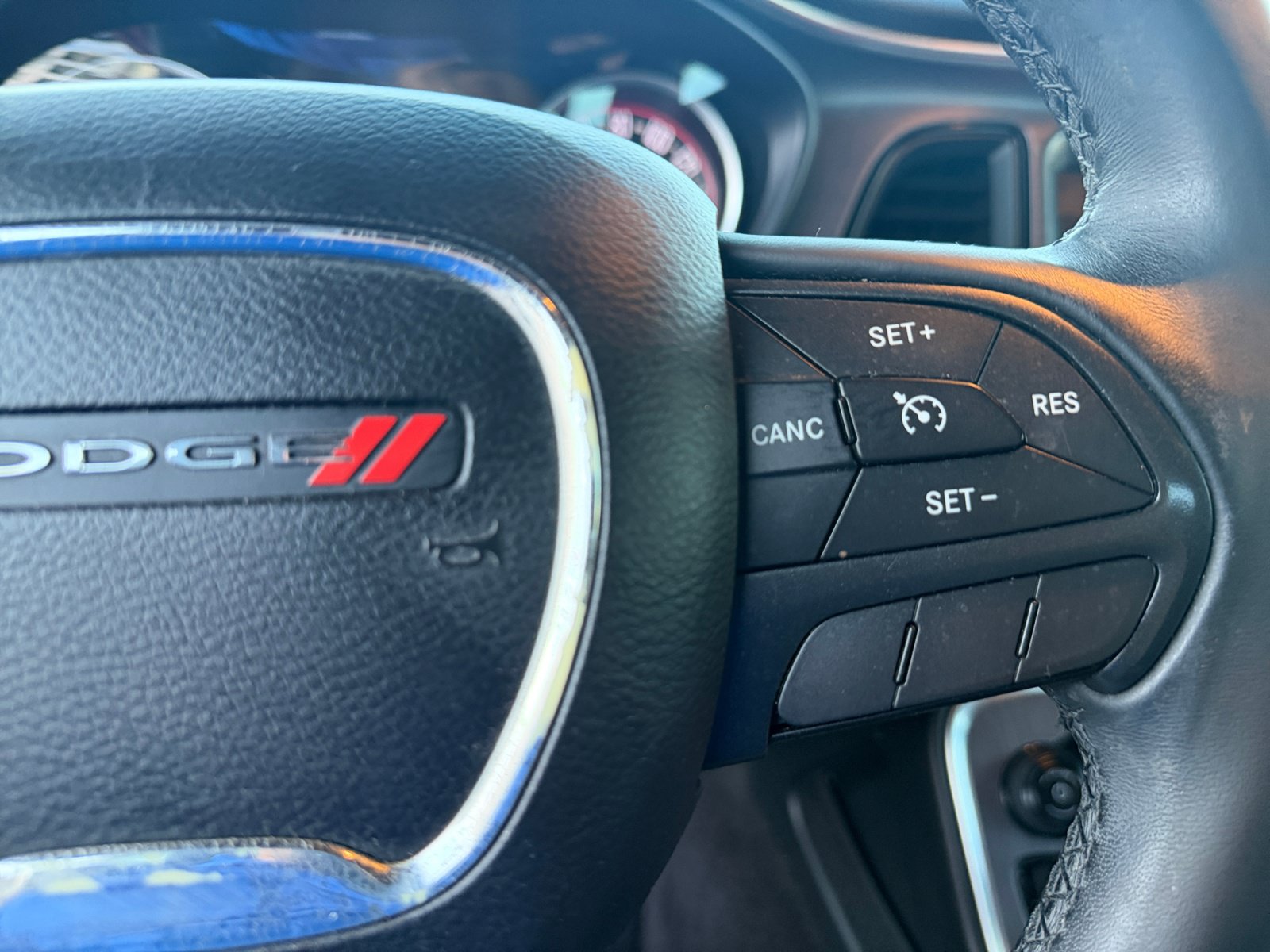 Used 2017 Dodge Challenger SXT RWD image 18