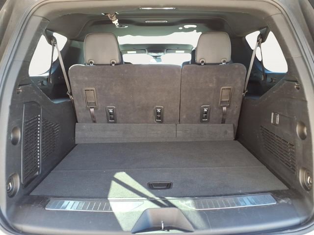 Used 2024 Chevrolet Suburban RST RWD image 26