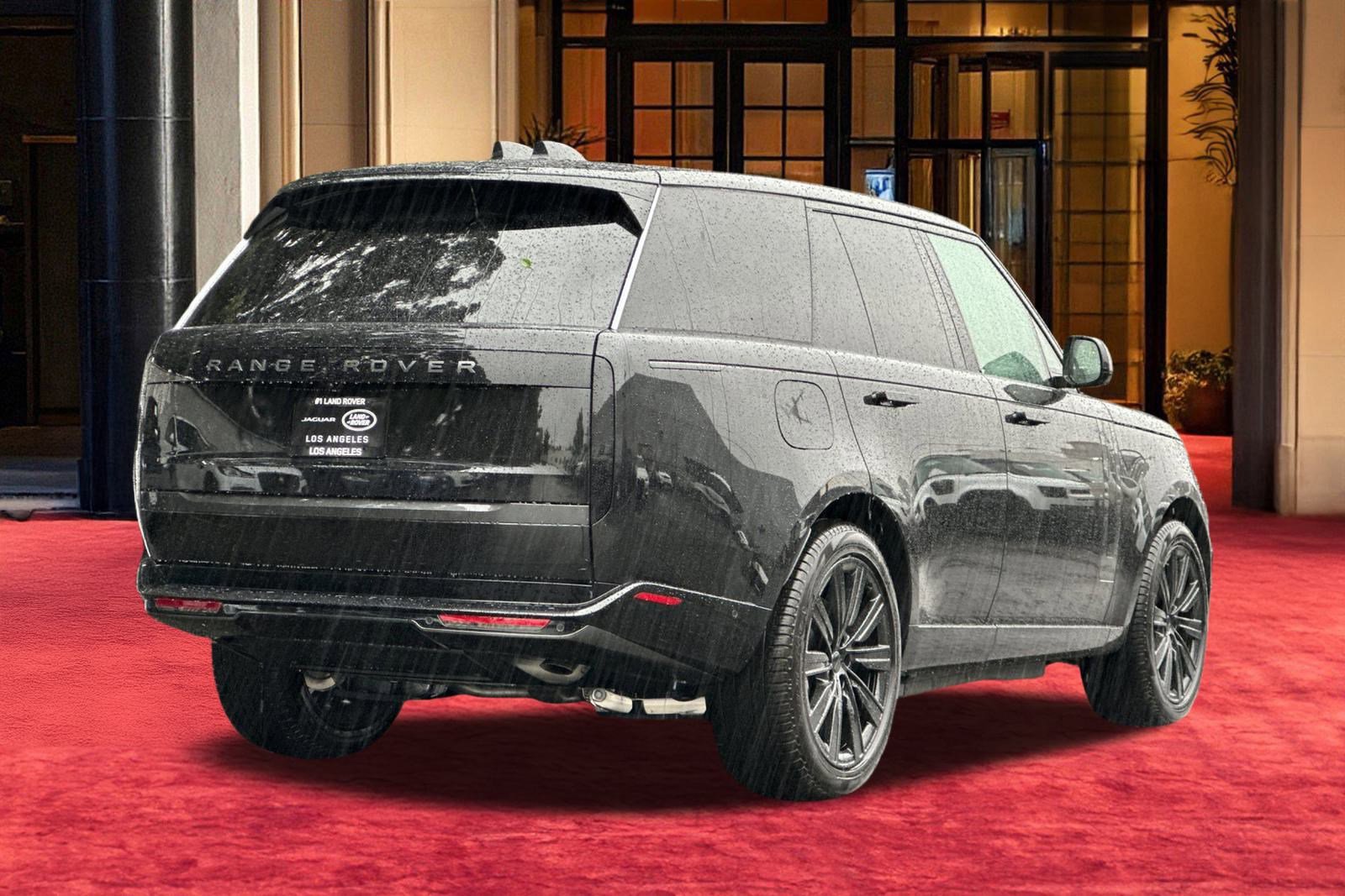 New 2026 Land Rover Range Rover SE image 10